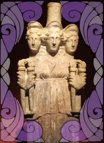 Deusa Hécate - Estátua