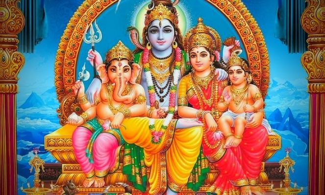 A família Parvati, Shiva, Ganesha e Kartikeya