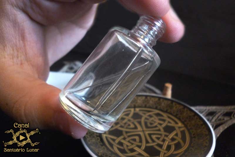 Feitiços de proteção contra inimigos - Spell Bottle com agulhas