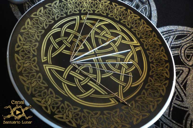 Feitiços de proteção contra inimigos - Spell Bottle - 7 agulhas