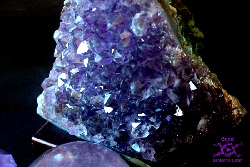 Amethyst - Amethyst Cluster Detail