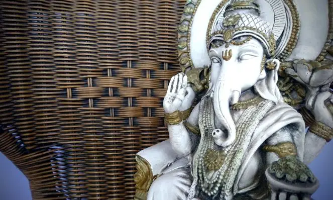 Estátua do Deus Ganesha