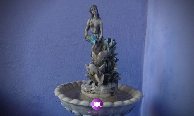 How to invoke the Undines - Use a fountain to attract the Nature Spirits of Water