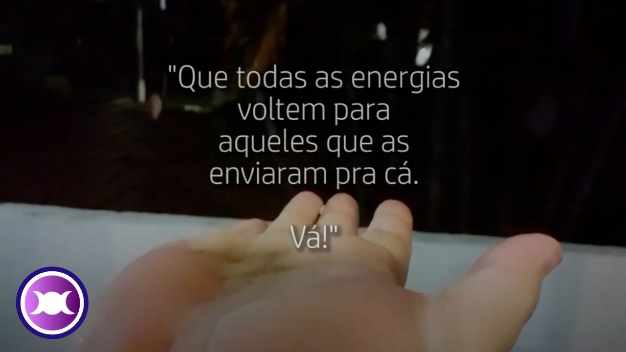 Ritual da Lua Minguante para limpar e banir com 3 ervas! July 29, 2022 Feitiço de encerramento para Lua Minguante